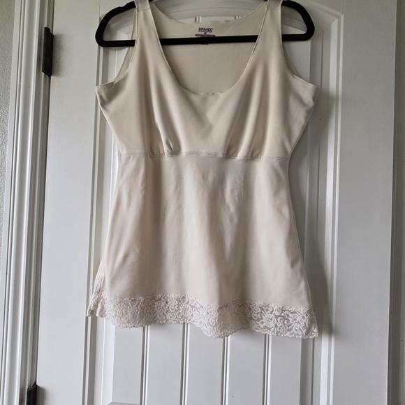 SPANX Hide & Sleek Shapewear Tank Lace Hem Scoop Neck Cream 1X - Picture 9 of 11